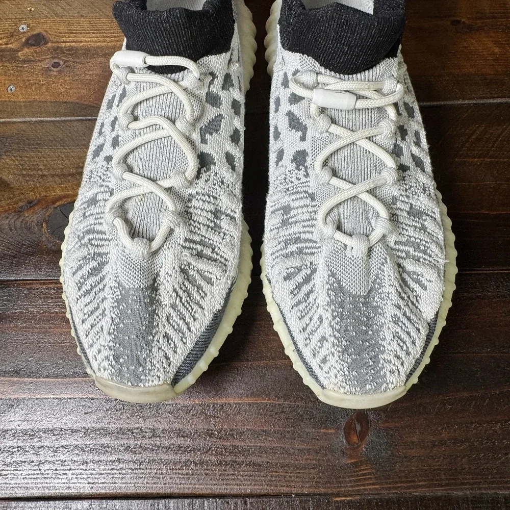 Adidas Men's Yeezy Boost 350 V2 CMPCT Slate White Panda Sz 12 (11.5